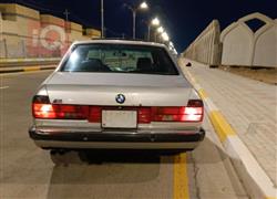 بي ام دبليو الفئة 7